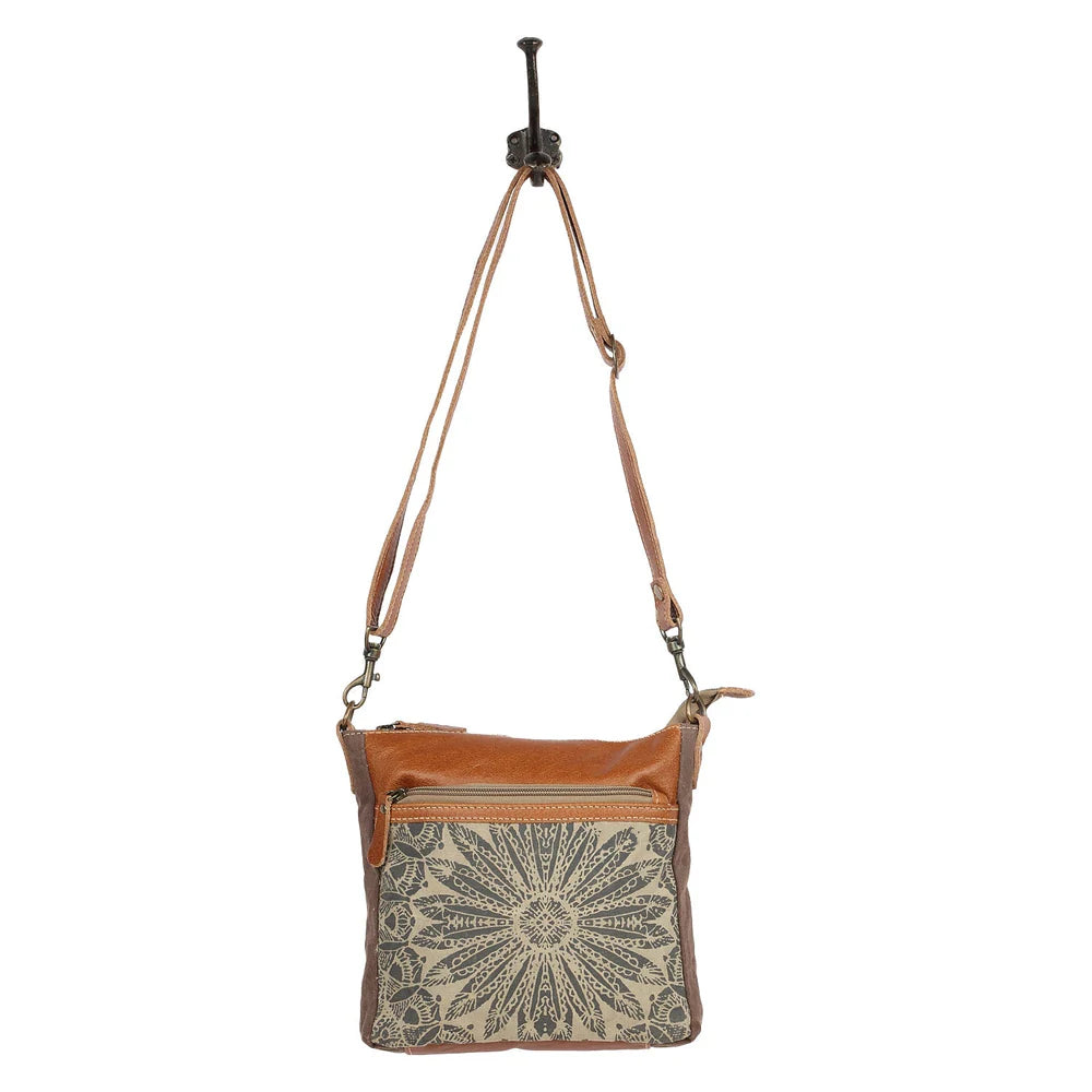 Dizzy Circle Small & Crossbody Bag
